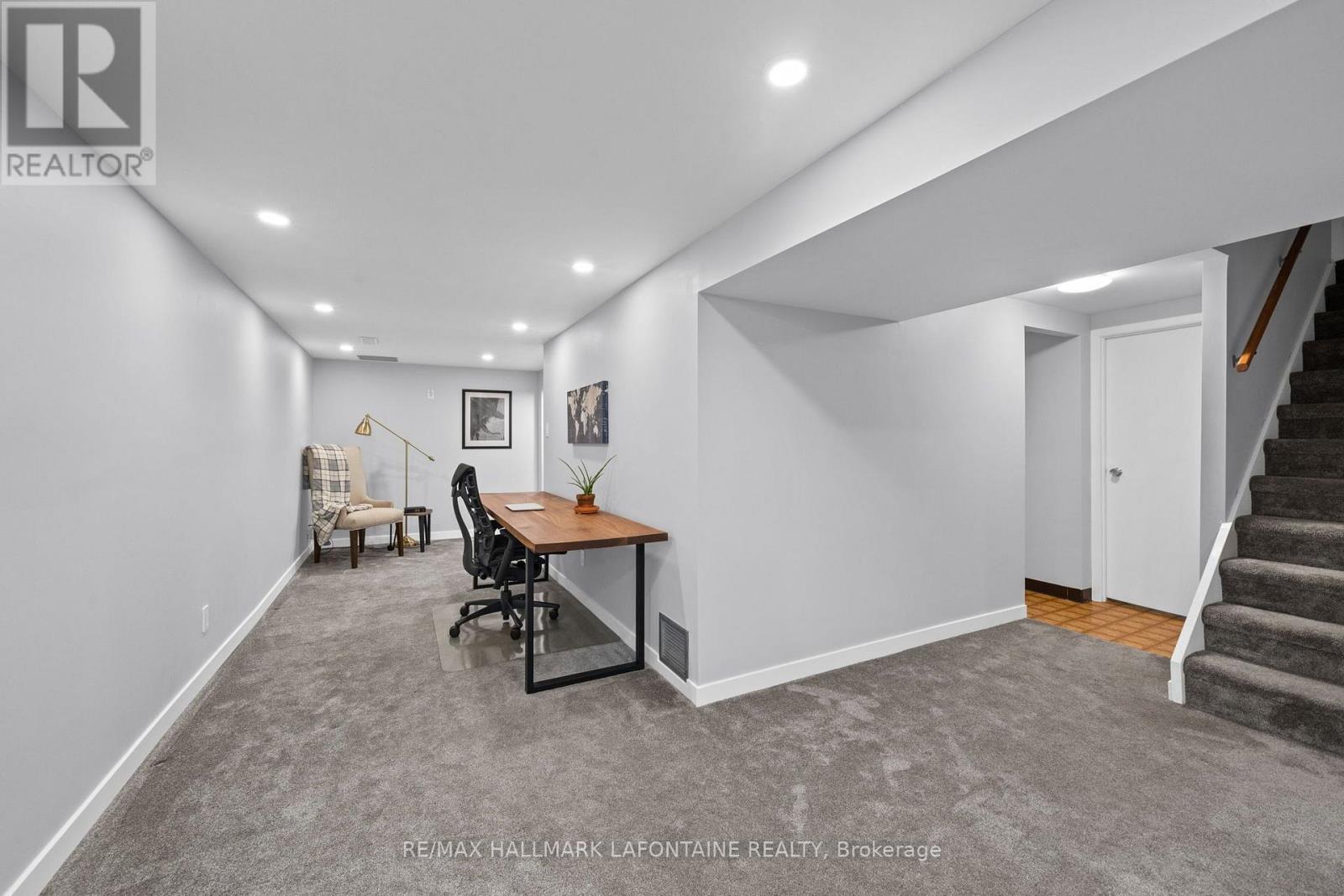 Condos for Sale in Ottawa – 6440 GLEN KNOLLS DRIVE OTTAWA ON K1C2X2 DRIVE – By Peter Sagos - Image 35
