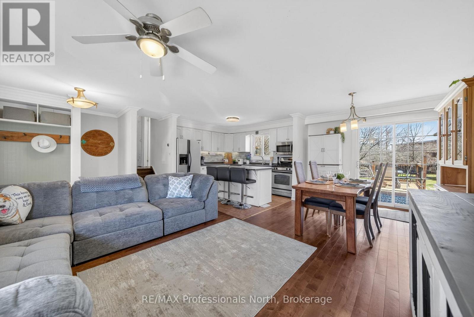 271 LAKELAND CRESCENT - 8