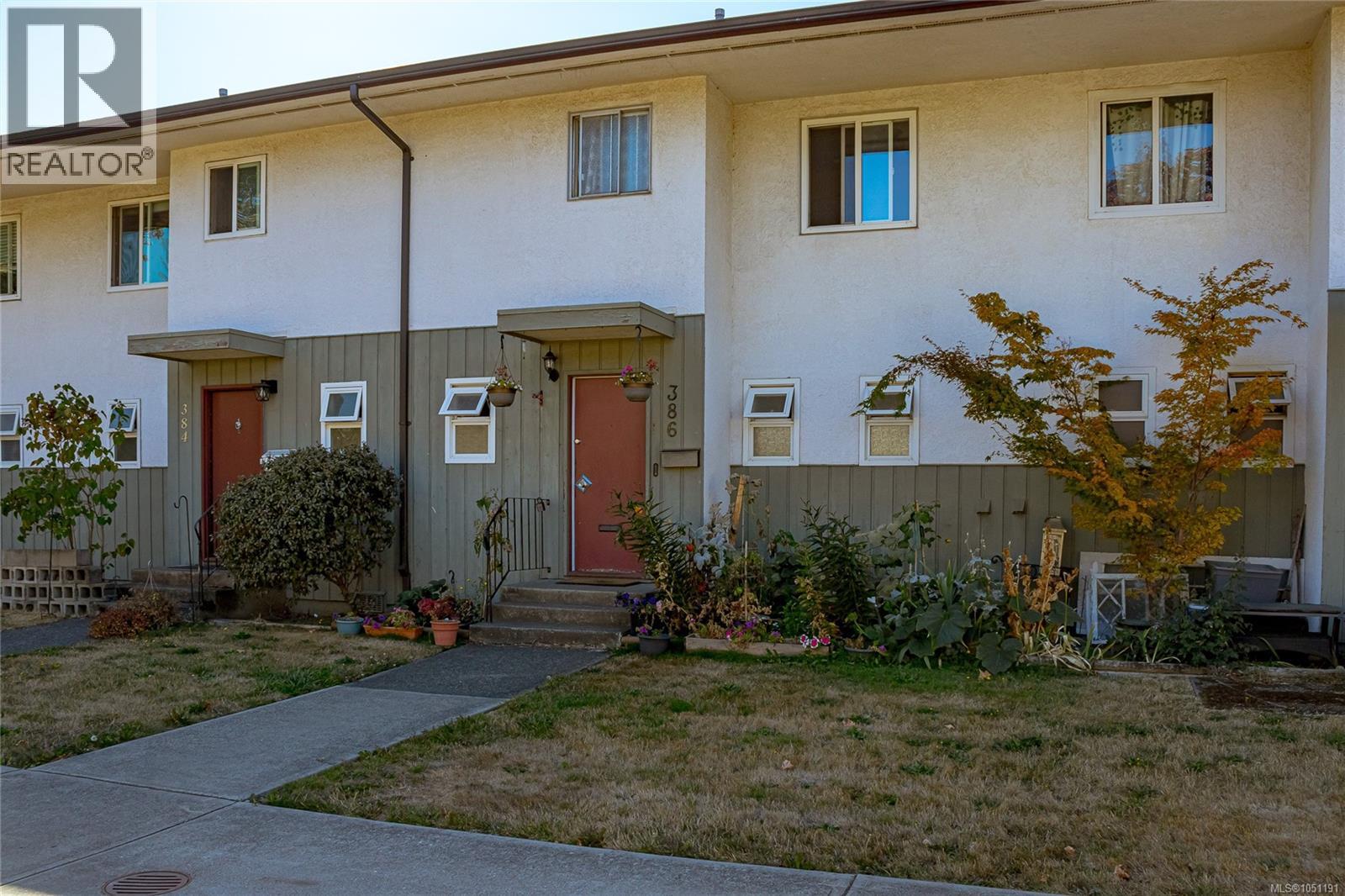 386 Burnside Rd W - 39
