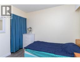 386 Burnside Rd W, Saanich, BC V8Z1M1 Photo 36