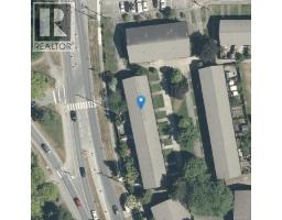 386 Burnside Rd W, Saanich, BC V8Z1M1 Photo 45