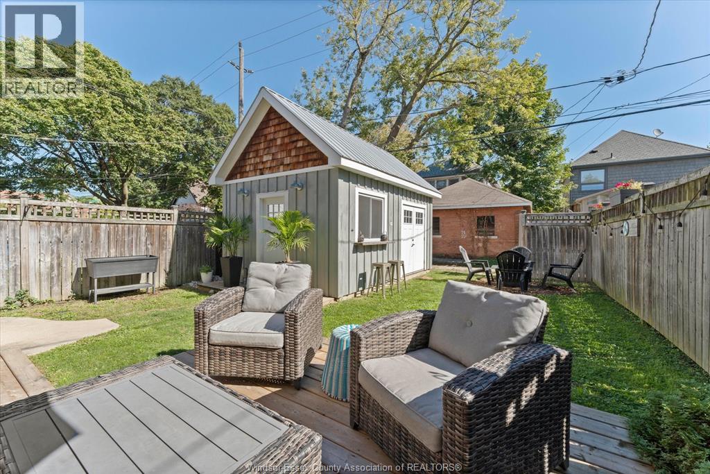 928 WINDERMERE - 35
