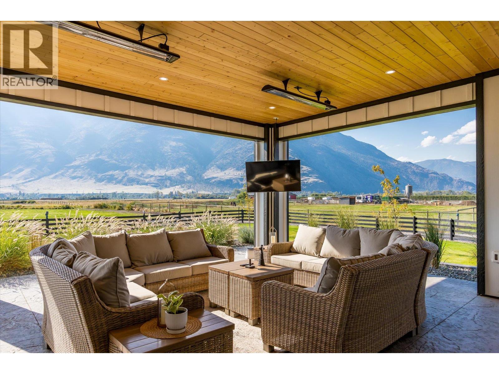  1869 Stewart Road, Cawston