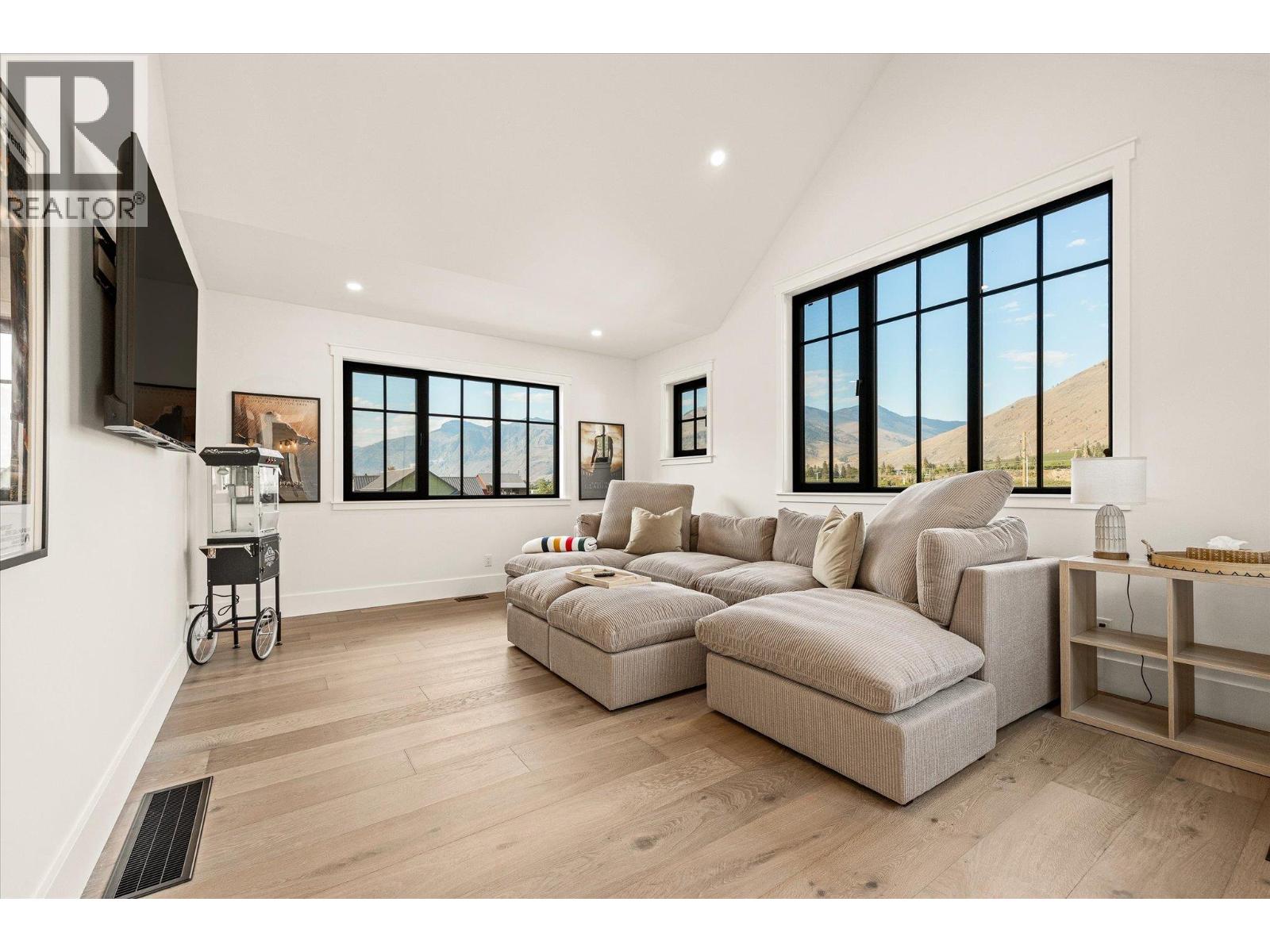  1869 Stewart Road, Cawston