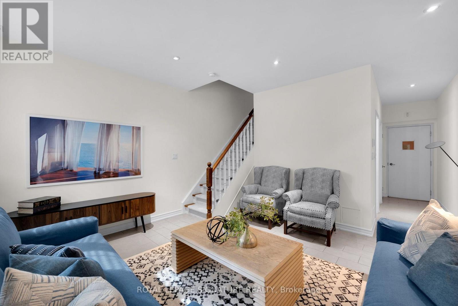 104 PLEASANT BOULEVARD - Image 26