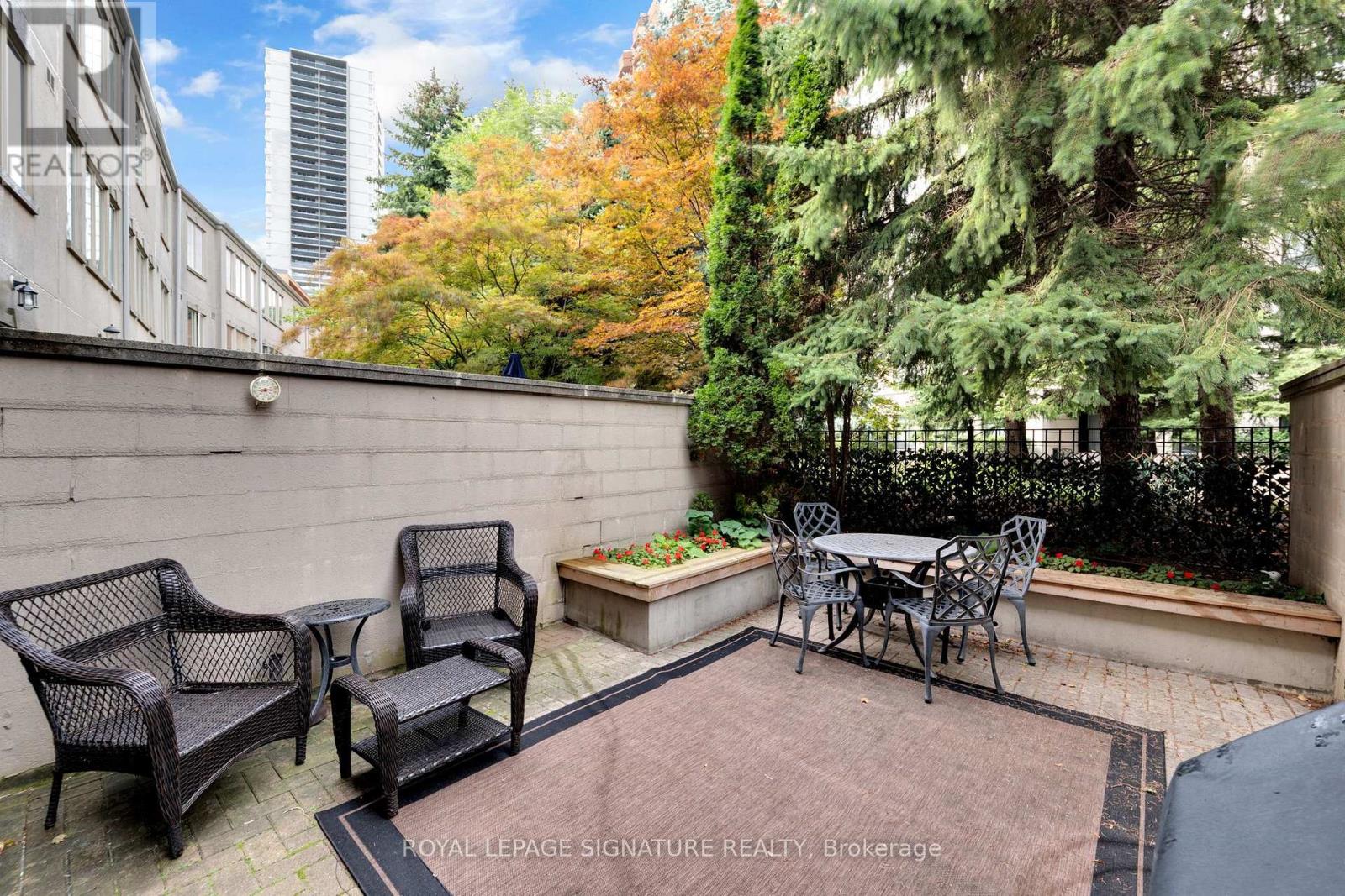 104 PLEASANT BOULEVARD - Image 29
