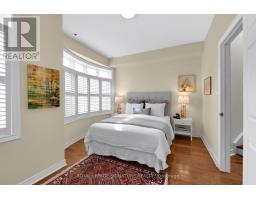104 Pleasant Boulevard, Toronto, ON M4T1J8 Photo 17