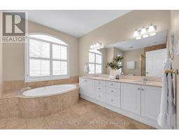 104 Pleasant Boulevard, Toronto, ON M4T1J8 Photo 22