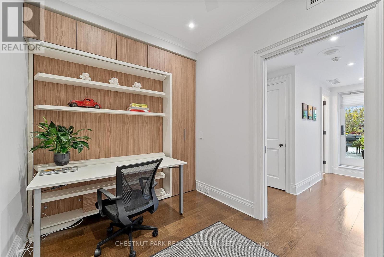 #706 1818 BAYVIEW AVENUE - Image 32