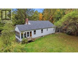 1040 River Street, Muskoka Lakes, ON P0C1A0 Photo 9
