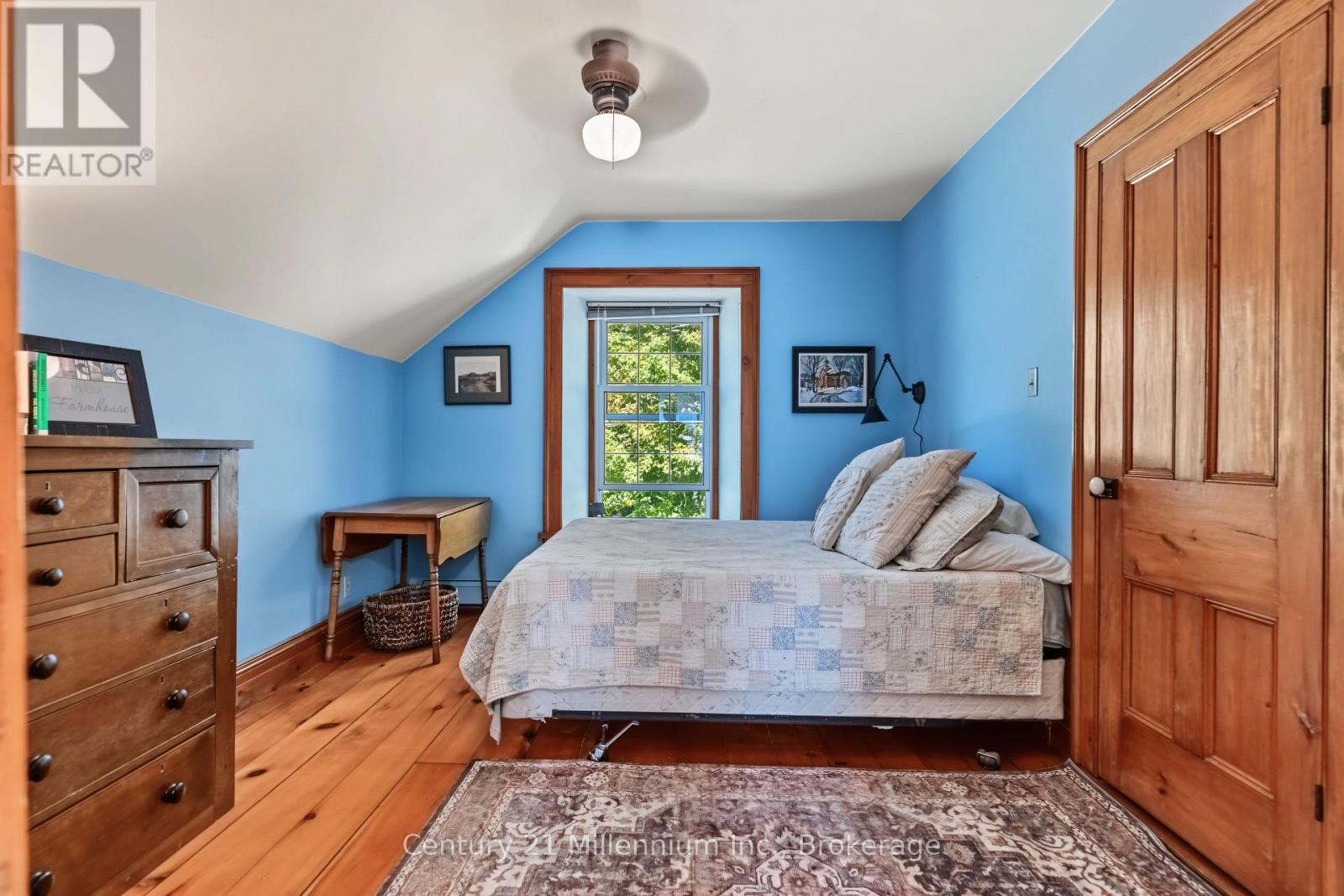395 Elsinore Road North — photo 39
