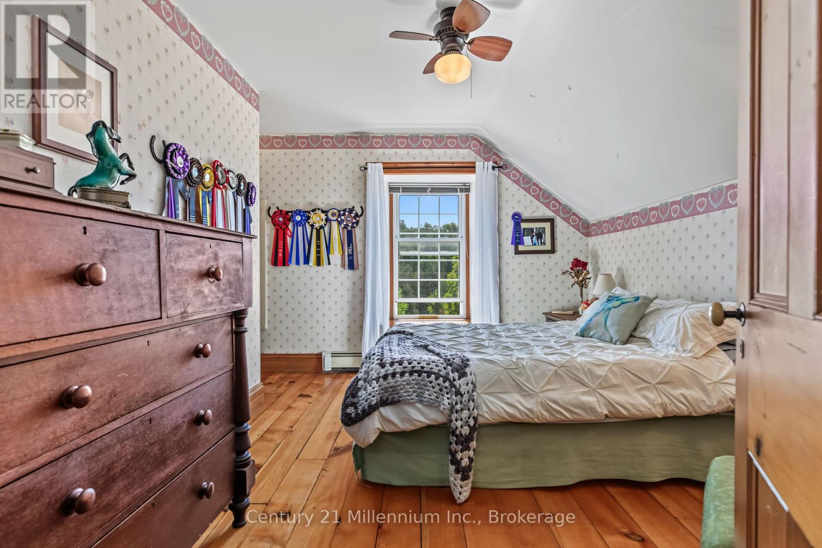 395 Elsinore Road North — photo 41