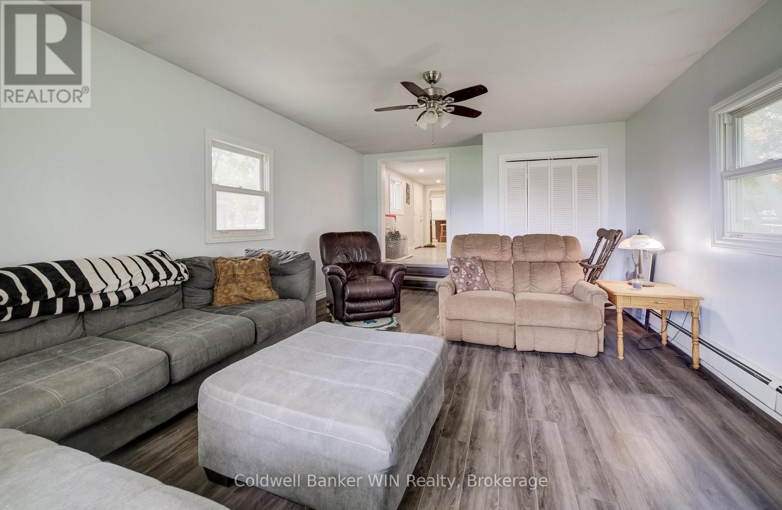 748 ARTHUR STREET - 10