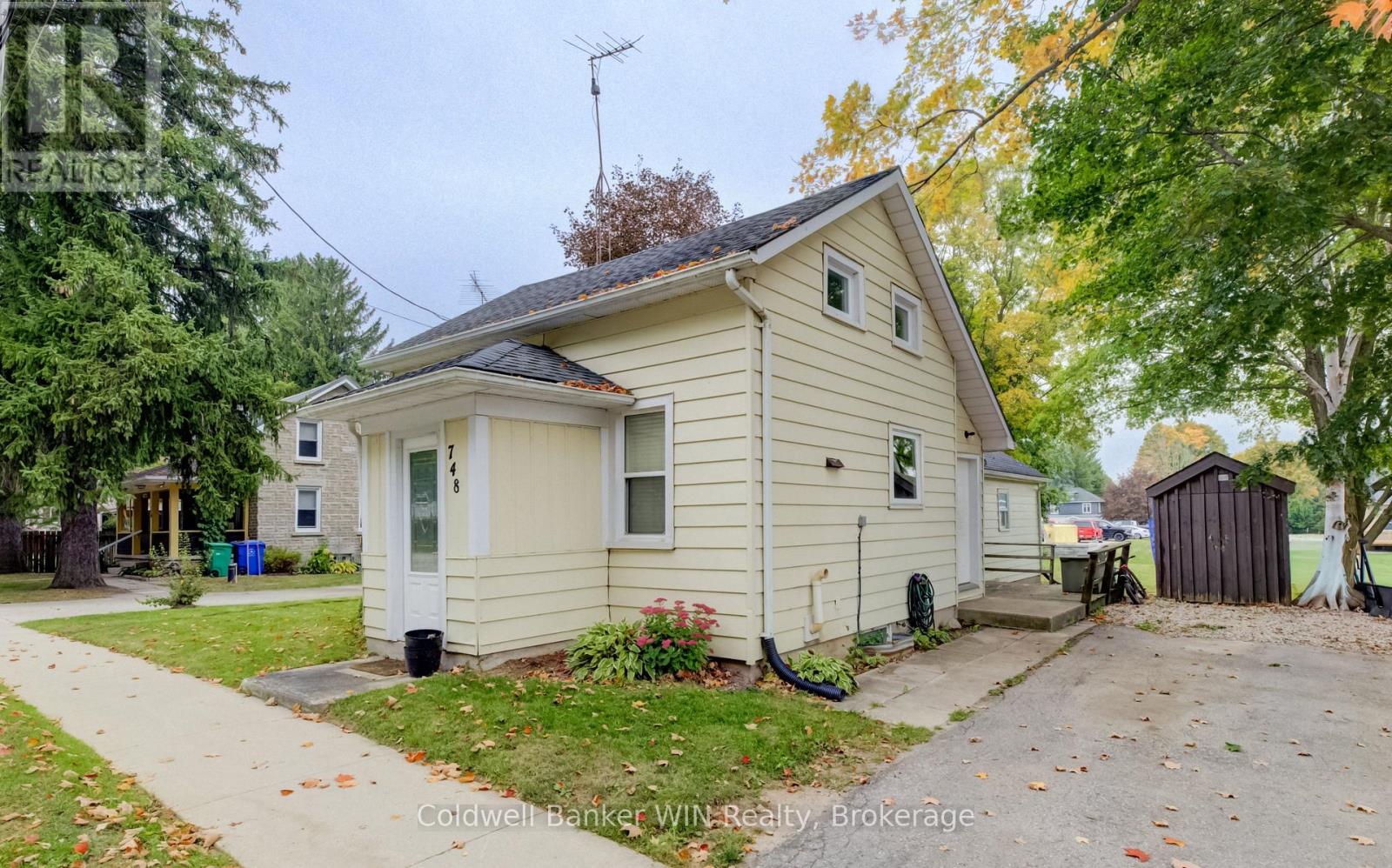 748 ARTHUR STREET - Image 20