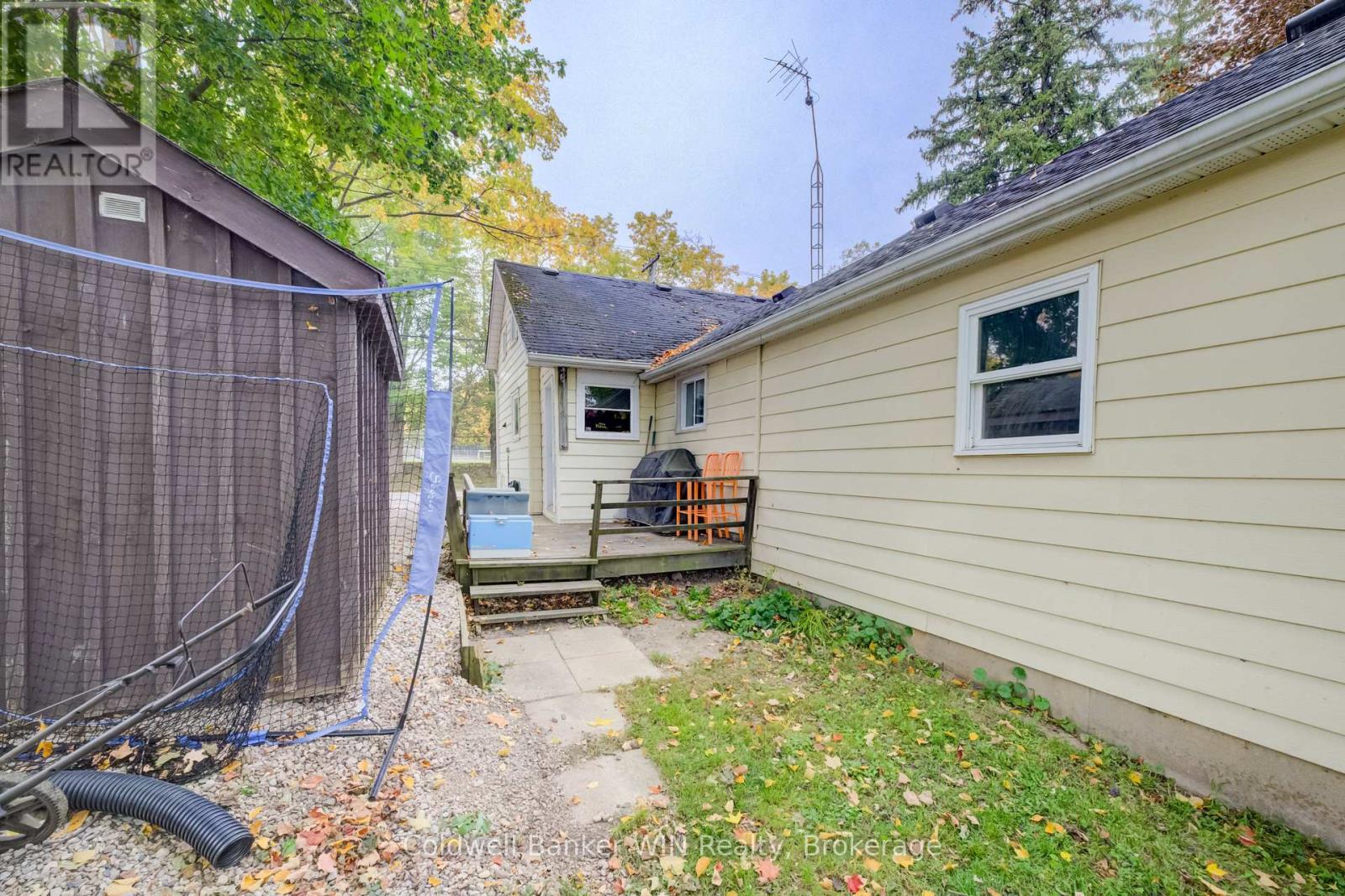 748 ARTHUR STREET - Image 24