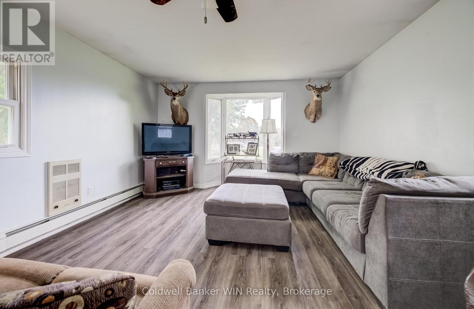 748 ARTHUR STREET - Image 9