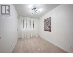 77 Mccraney Street W, Oakville, ON L6H1H5 Photo 18