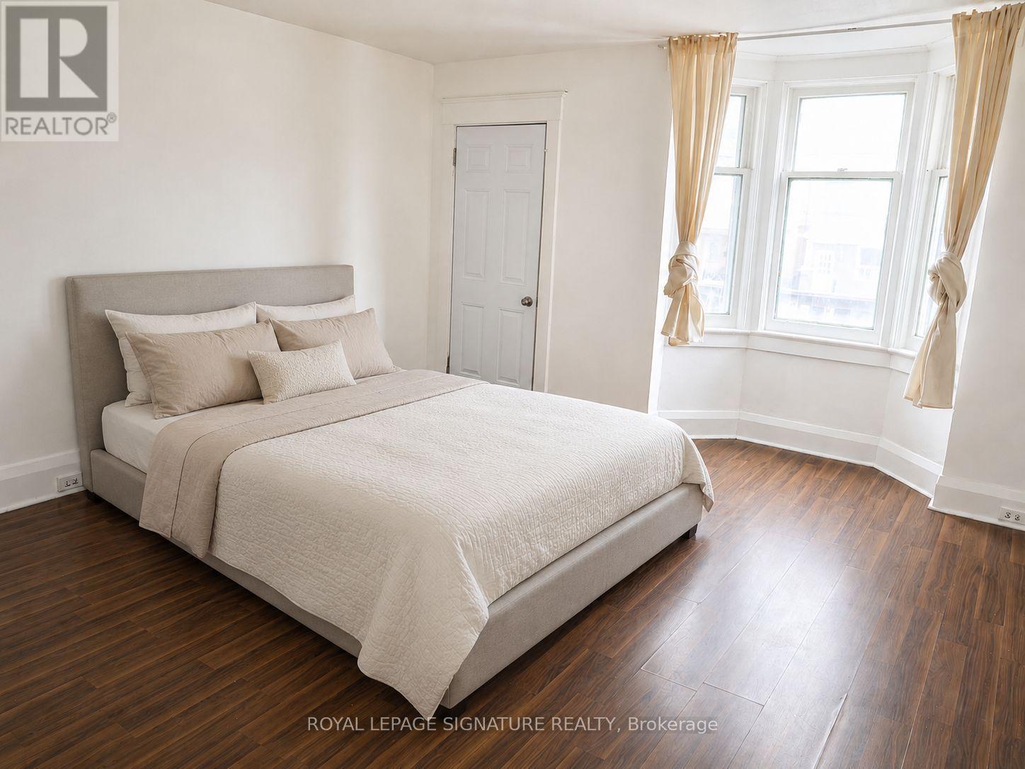 916 WOODBINE AVENUE - 7