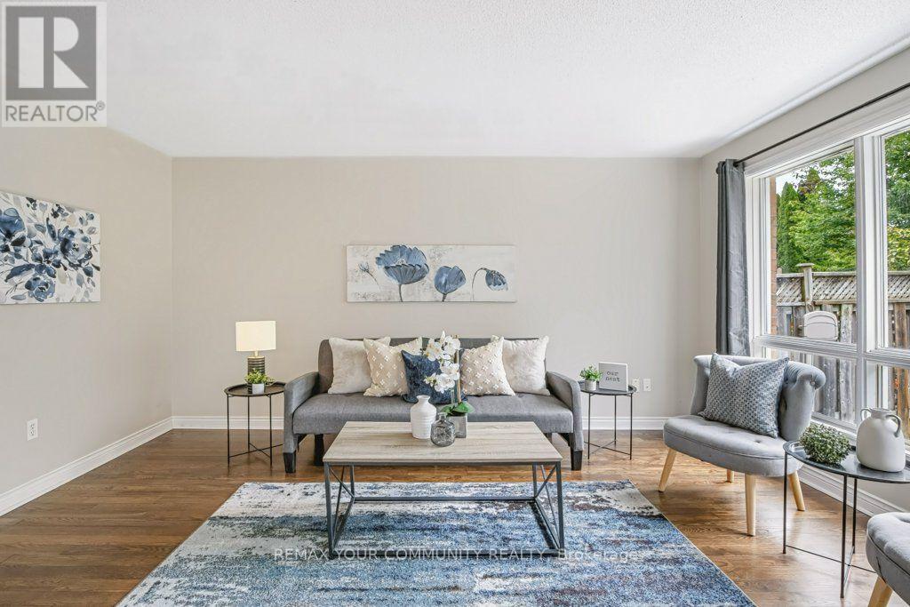 37 BROWNSTONE CRESCENT - 14