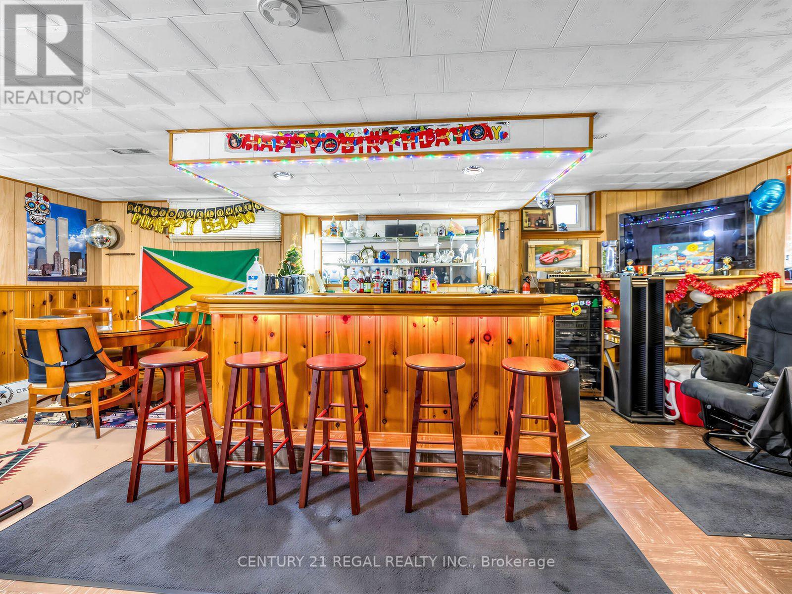 121 JANRAY DRIVE - 27