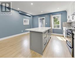 8 Harris Avenue, Toronto, ON M4C1P4 Photo 14