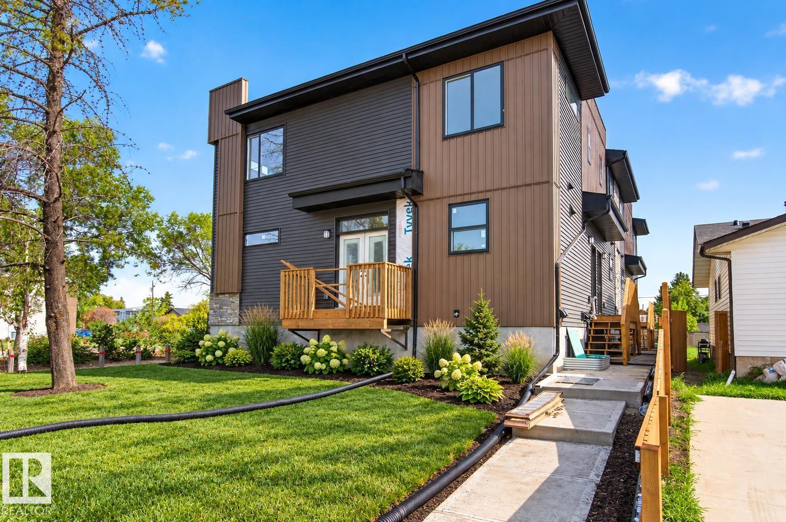9945 154 ST NW - 3