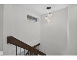 9047 94 St Nw, Edmonton, AB T6C3V3 Photo 23