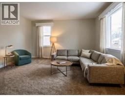 533 23 Street S - photo 4