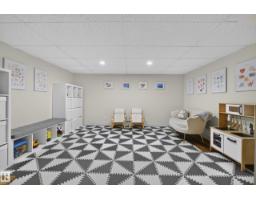 9047 94 St Nw, Edmonton, AB T6C3V3 Photo 37