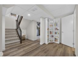 9047 94 St Nw, Edmonton, AB T6C3V3 Photo 36