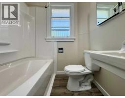 533 23 Street S - photo 9