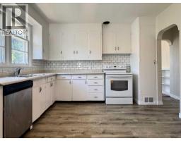 533 23 Street S - photo 14