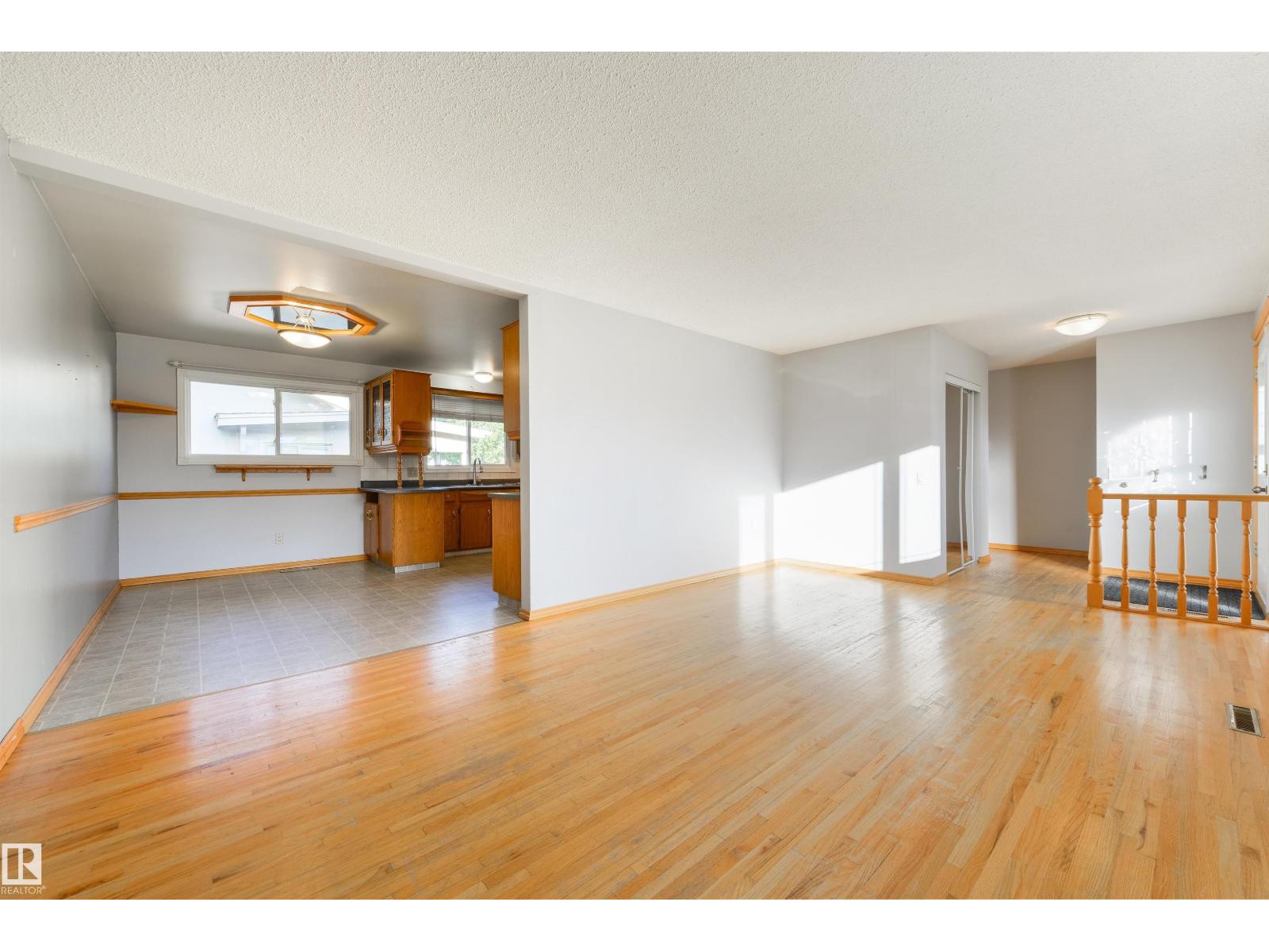 9260 OTTEWELL RD NW - 9