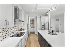 1699* 18 Avenue, Surrey, BC V3Z9X5 Photo 10