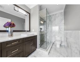 1699* 18 Avenue, Surrey, BC V3Z9X5 Photo 24