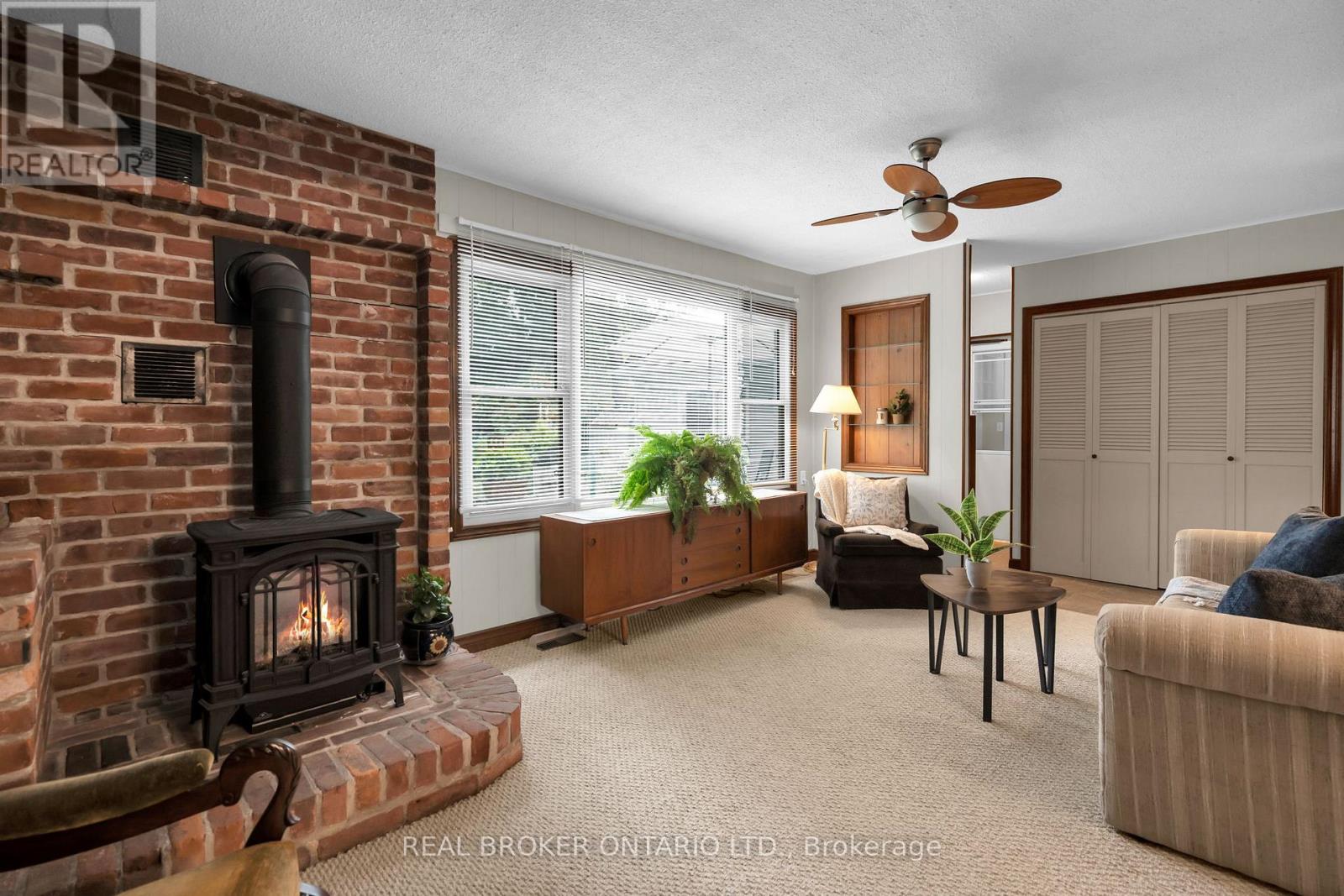 4149 FRONT STREET - 21