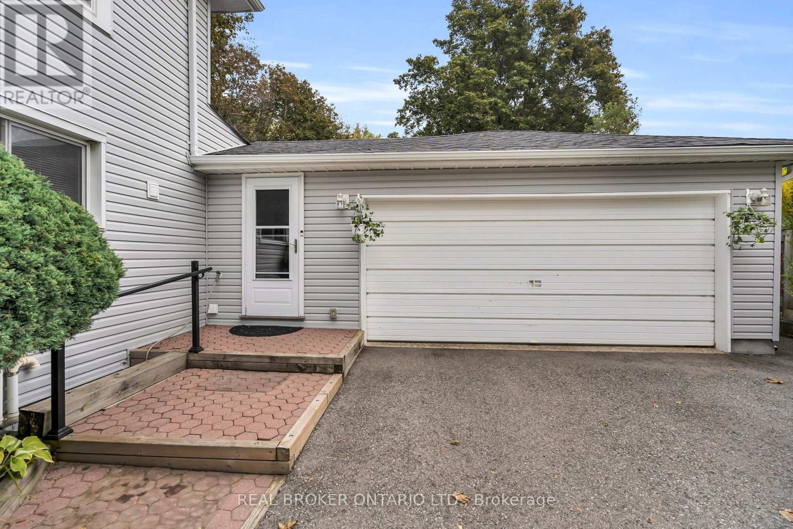 4149 FRONT STREET - 36