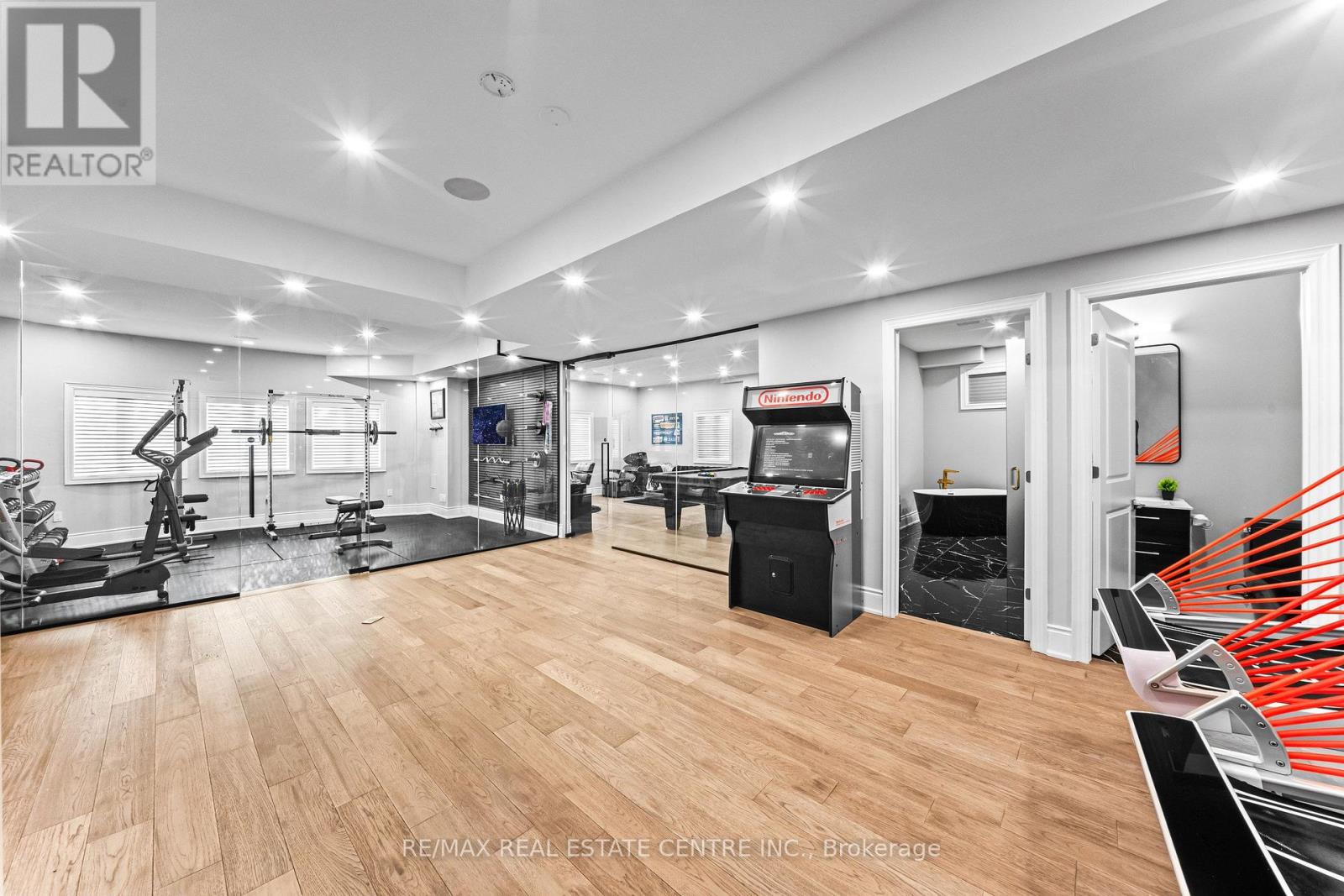 10 Rolling Green Court, Vaughan, ON photo 40