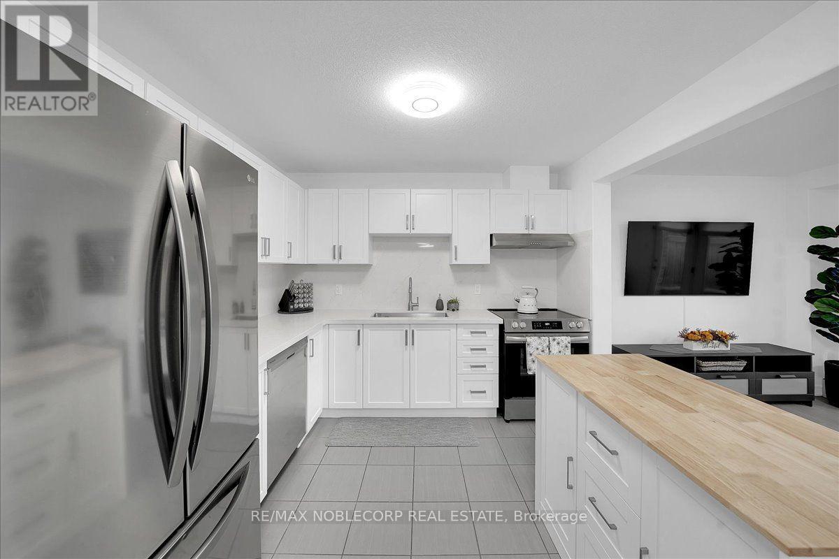 145 Hutchinson Drive, New Tecumseth photo 14