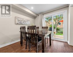 484 Bartholemew Drive, Newmarket, ON L3X2E5 Photo 13
