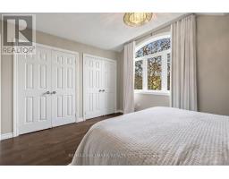 484 Bartholemew Drive, Newmarket, ON L3X2E5 Photo 21