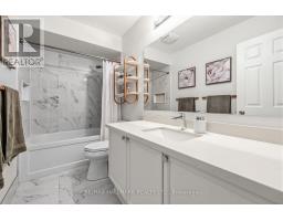 484 Bartholemew Drive, Newmarket, ON L3X2E5 Photo 22
