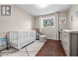 484 Bartholemew Drive, Newmarket, ON L3X2E5 Photo 23