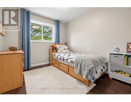 484 Bartholemew Drive, Newmarket, ON L3X2E5 Photo 24