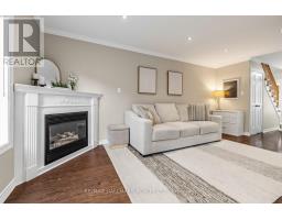 Recreational, Games room - 484 Bartholemew Drive, Newmarket, ON L3X2E5 Photo 7