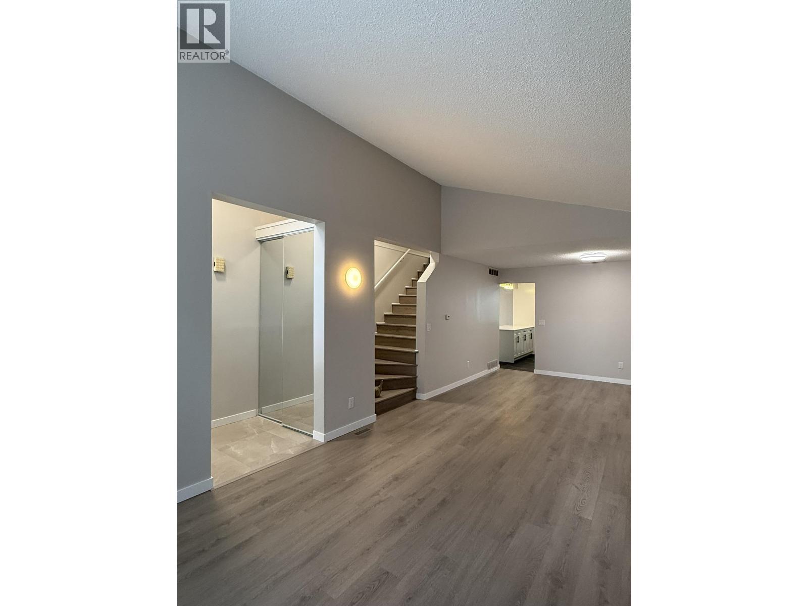 1965 FLYNN CRESCENT, Coquitlam - Image 1