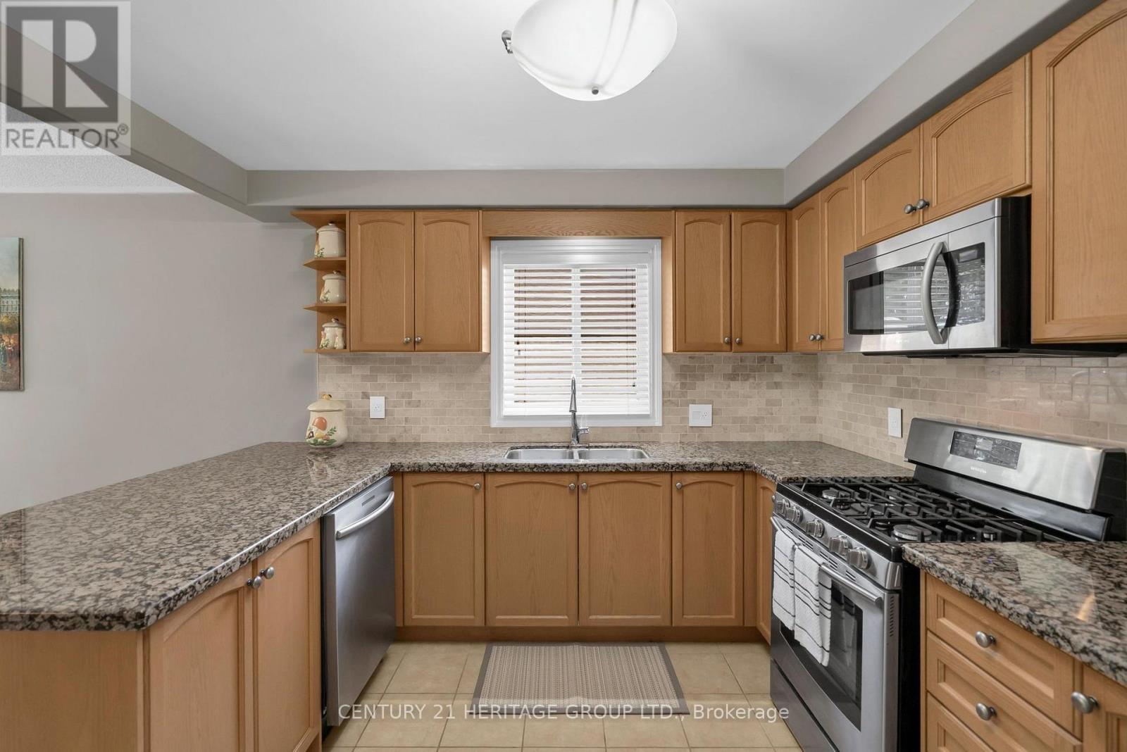 45 WHITFIELD CRESCENT - Image 14