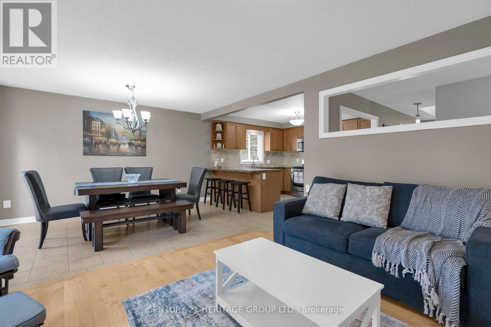 45 WHITFIELD CRESCENT - 16