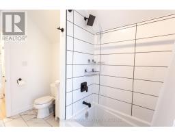 Upper - 97 Albert Street S, Orillia, ON L3V5L1 Photo 8