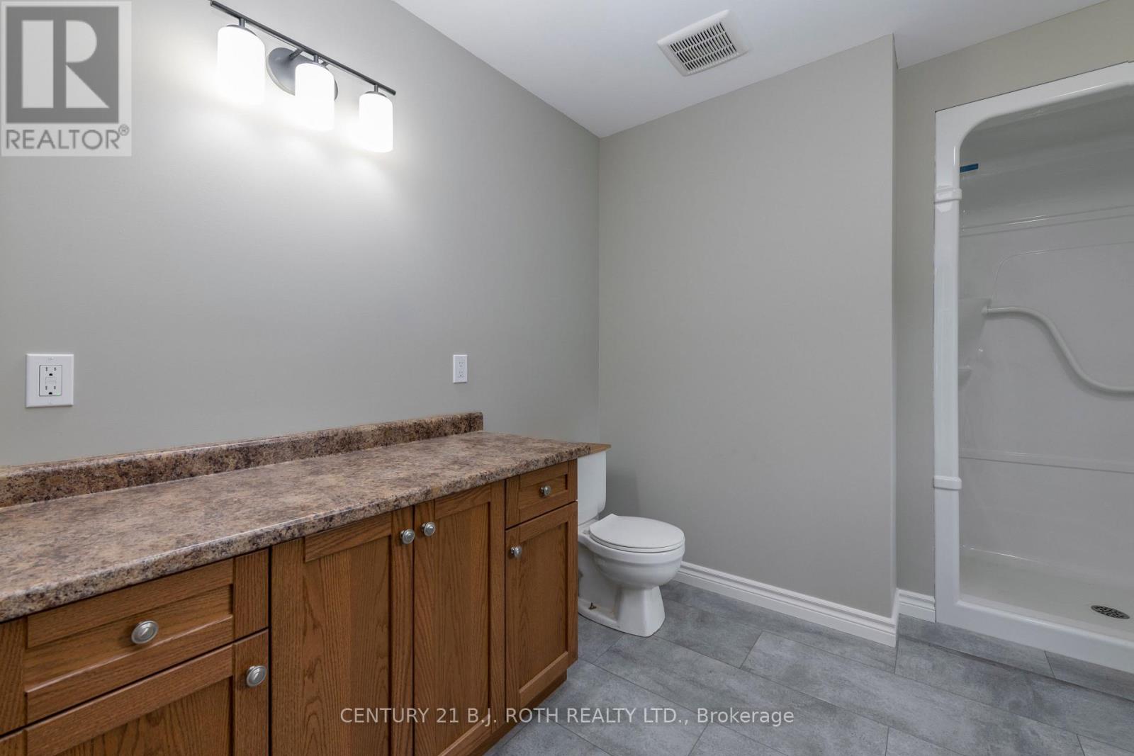6121 CONCESSION B C ROAD - 22